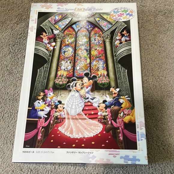 Stained art Disney puzzle - Picture 2 of 2